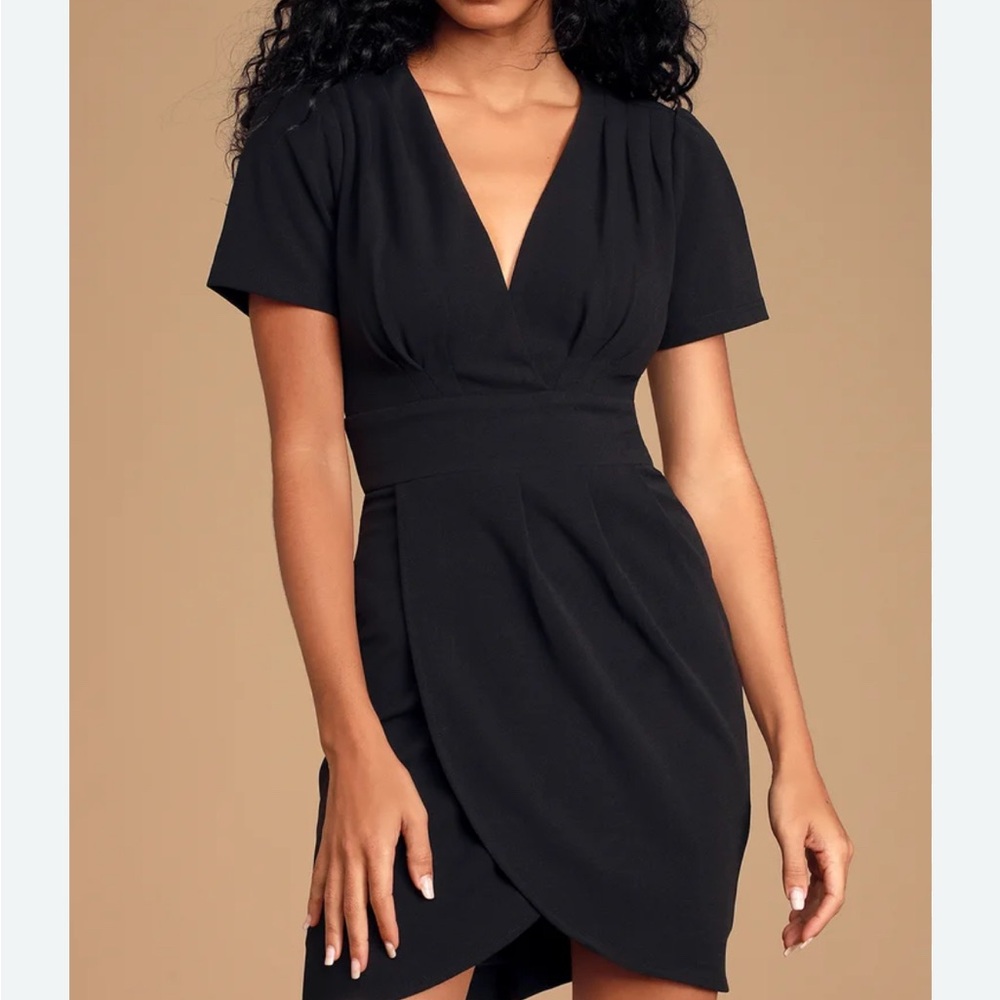 Lulu's Black Marena black short sleeve mini dress
